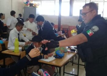 Trabaja Dirección de Seguridad Vialidad y Transporte de Tequexquitla de forma conjunta con Sector Educativo.