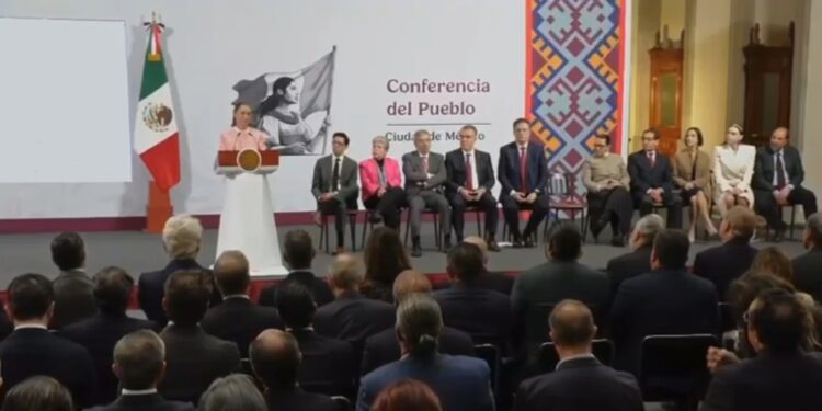 Presidenta Claudia Sheinbaum llama al sector empresarial a fortalecer el Plan México