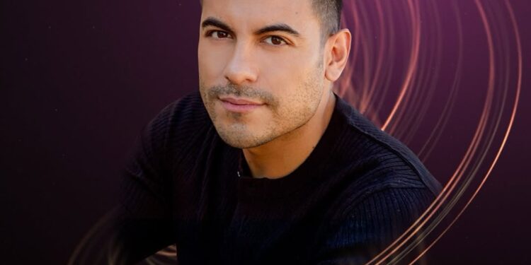 Carlos Rivera obtuvo un nuevo reconocimiento al ser galardonado como Mejor Artista Pop Masculino.