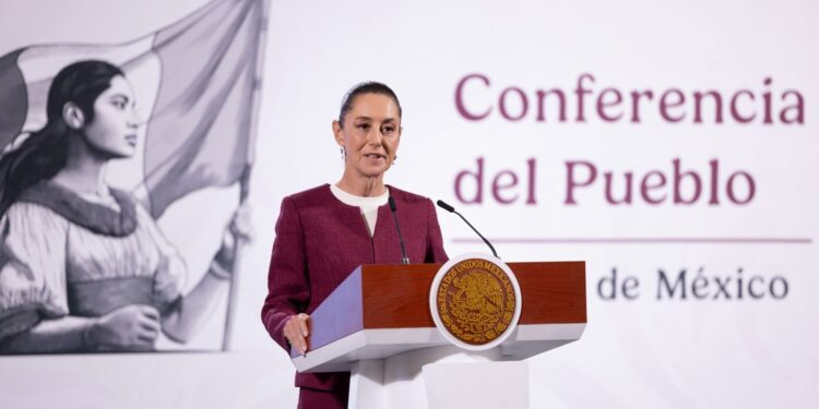 Presidenta Claudia Sheinbaum: La bandera es un símbolo de la independencia y de la soberanía que recupera nuestra historia.