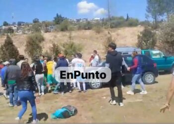 Protagoniza presidente de comunidad en Tocatlán riña tras partido de fútbol. 