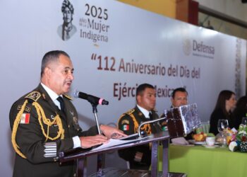 Conmemoran el 112 aniversraio del día del ejercito mexicano.