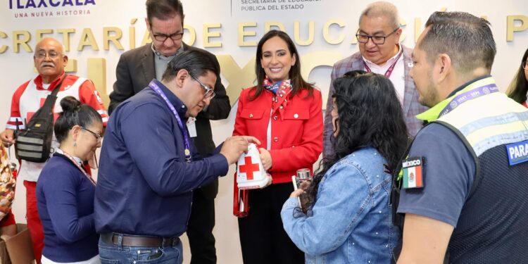 Ponen en marcha colecta anual de la cruz roja en la SEPE-USET
