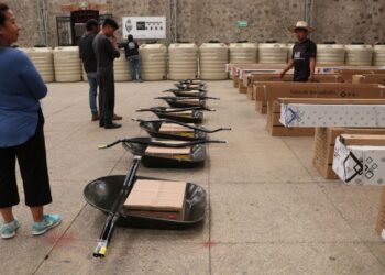 Beneficia ayuntamiento de Ixtenco a más 200 ciudadanos con el Programa de Apoyos para la Vivienda a Bajo Costo.