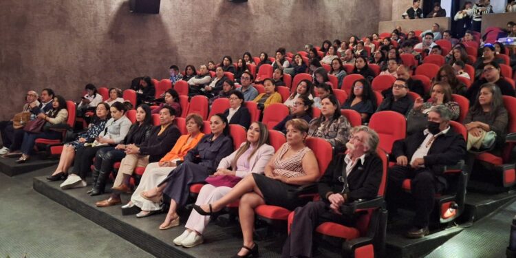 AGHET promueve análisis y reflexión sobre la lucha de las mujeres por sus derechos