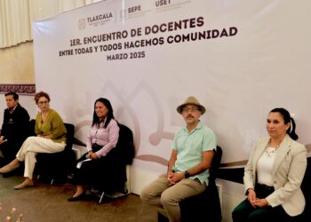 Autoridades educativas inauguraron primer encuentro de docentes