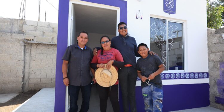 Acciones de vivienda son gratuitas, si alguien pide dinero es fraude: gobernadora Lorena Cuéllar