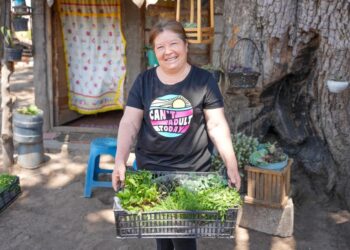 Entrega secretaría de bienestar plántulas a beneficiarios de módulos de autosuficiencia alimentaria