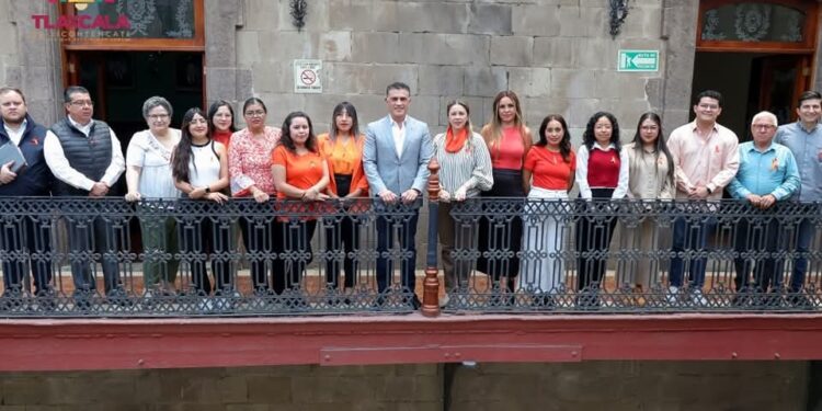 Preside Mesa de Trabajo: Alfonso Sánchez García