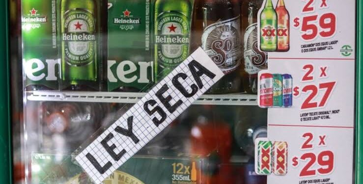 33 asegurados, 8 refrigerados y 3 establecimientos clausurados en Huamantla por no acatar Ley Seca.