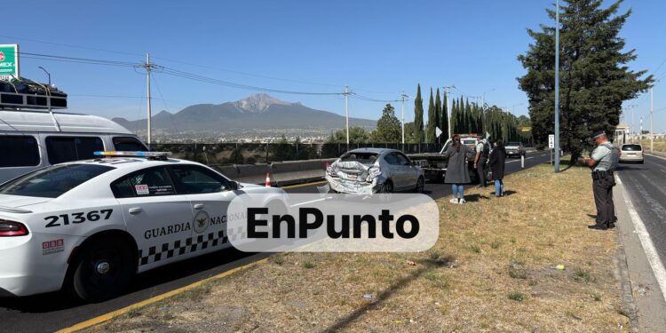 Deja percance vial solo daños materiales en Huamantla.