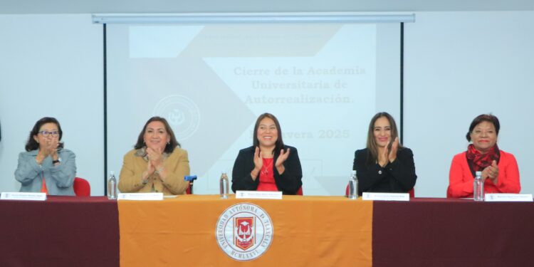 Academia de Autorrealización UATx cierra actividades del Ciclo Primavera 2025
