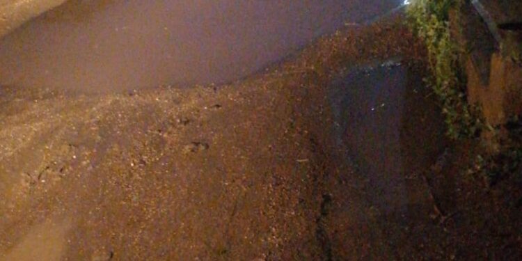 Denuncian ciudadanos falta de compromiso de alcaldesa de Cuapiaxtla.