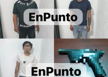 Detienen en flagrancia a tres hombres por robo a tractocamión y posesión de arma en Cuapiaxtla