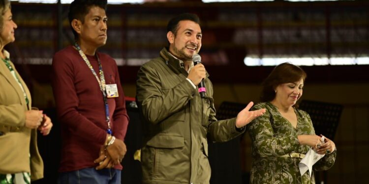 CONCIERTO DE PANDORA HACE VIBRAR LOS CORAZONES DE LAS MADRES HUAMANTLECAS