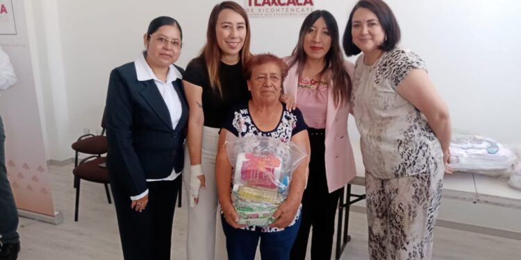 Entrega DIF Tlaxcala cunas y despensas a madres vulnerables como parte del programa “Sueño Seguro”