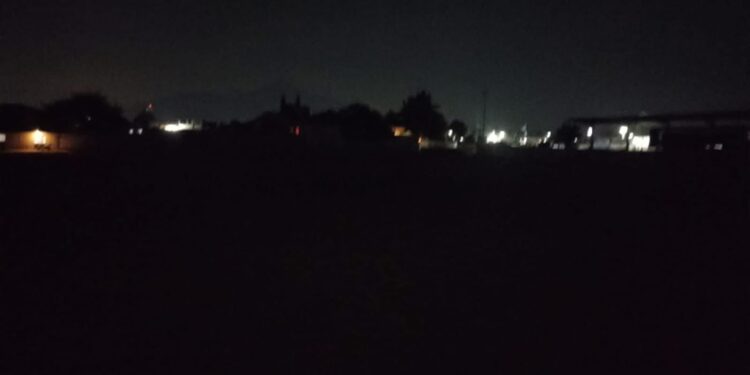 Señala área de comunicación de Huamantla, no corresponde tema de iluminación en el campo de béisbol.