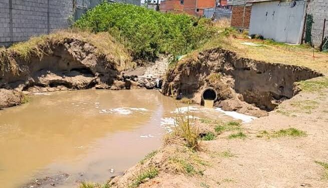 Avanza considerablemente mejora en el canal Niños Héroes en San Sebastián, Huamantla.
