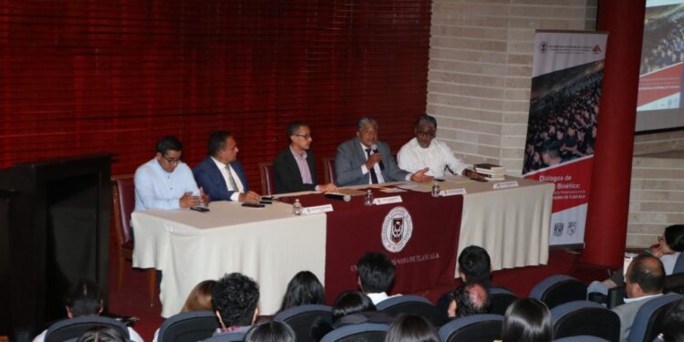 Continúan Diálogo de Reflexión Bioética: Construyendo  Identidad y Pertenencia Universitaria en la UATx