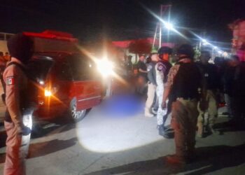 POLICÍA DE HUAMANTLA DETIENE A TRES PERSONAS RELACIONADAS CON EL ABANDONO DE UN CUERPO EN LA VÍA PÚBLICA