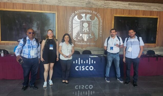 Docentes de la UPTX, presentes en cisco academic day, en Guadalajara