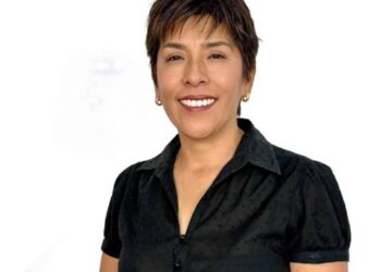 ¡De mal en peor! Policías de Cuapiaxtla se “esconden” de sujetos armados.