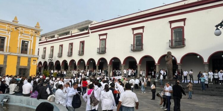 Gobierno estatal reitera disposición al diálogo con trabajadores sindicalizados de salud