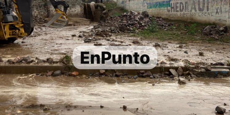 Inundaciones azotan Pocitos, Atltzayanca y afectando hogares