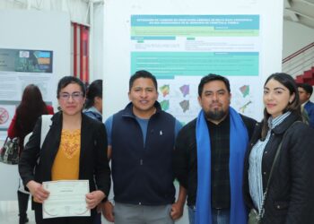 Estudiantes de Agrobiología UATx presentan proyectos para atender problemas de salud pública y recursos naturales