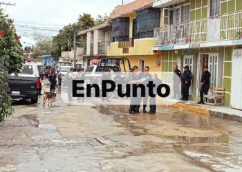 A b4l4z0s m4t4n a un hombre en Tequexquitla.