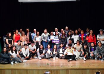 Talento escénico estudiantil brilla en concurso de teatro estatal del COBAT 2025