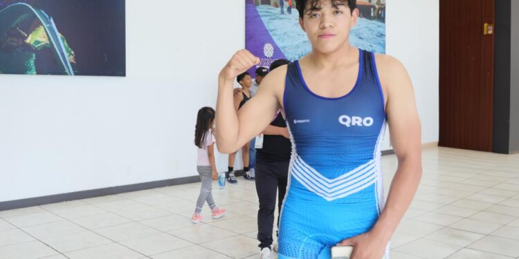 Adrenalina y pasión se viven en competencias de luchas asociadas de la olimpiada nacional CONADE 2025