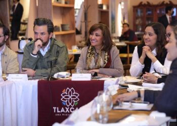 Evalúan avances del IMSS-BIENESTAR en Tlaxcala; encabezan reunión gobernadora Lorena Cuéllar y Zoé Robledo