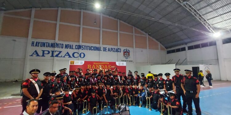 Héroes de Mexico se lleva el 1ro y 2do lugar en el concurso de Bandas de Guerra y a Escoltas de bandera.