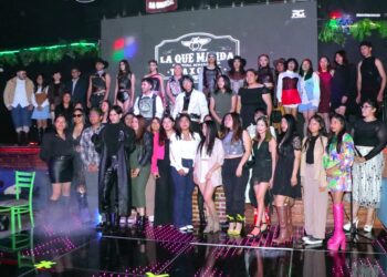 Innovación y conocimiento plasman estudiantes de Diseño Textil UATx en la 𝐖𝐞𝐬𝐭𝐞𝐫𝐧 𝐆𝐥𝐚𝐦 𝟐𝟎𝟐𝟓