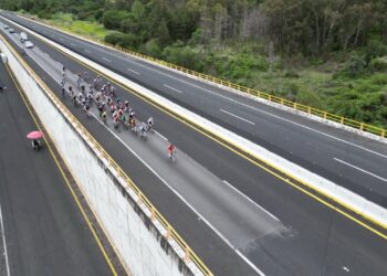 Brinda gobierno del estado atención médica a ciclistas que sufrieron algún percance