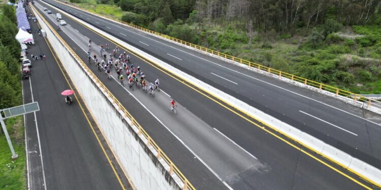 Brinda gobierno del estado atención médica a ciclistas que sufrieron algún percance