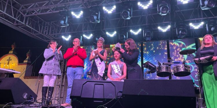 Arrancan las Tradicionales Trecenas en el Barrio de San Antonio