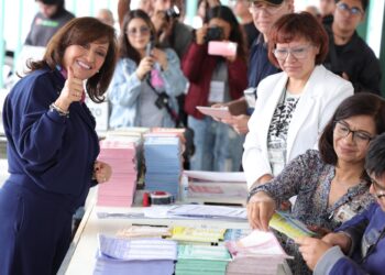 Vota gobernadora y llama a ciudadanos a participar en el proceso para elegir al poder judicial