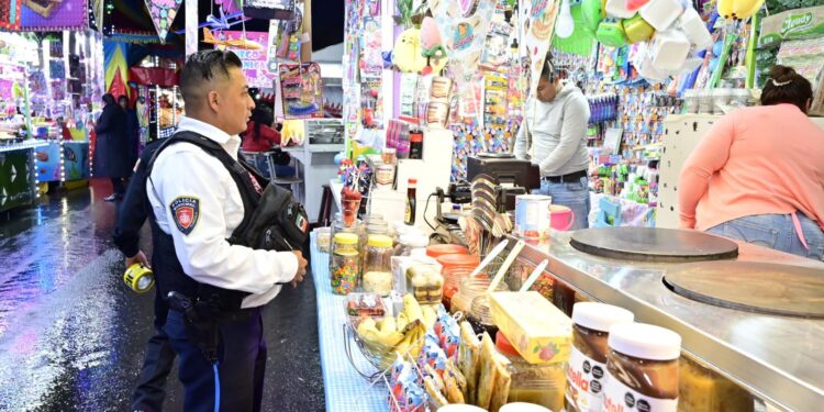 GOBIERNO DE HUAMANTLA REFUERZA LA SEGURIDAD EN SAN ANTONIO DURANTE LAS TRADICIONALES TRECENAS