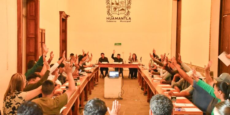 CABILDO DE HUAMANTLA AVALA ACCIONES EN MATERIA DE TRANSPARENCIA, PATRIMONIO Y FINANZAS PÚBLICAS