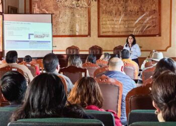 SERVIDORES PÚBLICOS DEL MUNICIPIO DE TLAXCALA CONOCEN BENEFICIOS DEL CENSO NACIONAL 2025