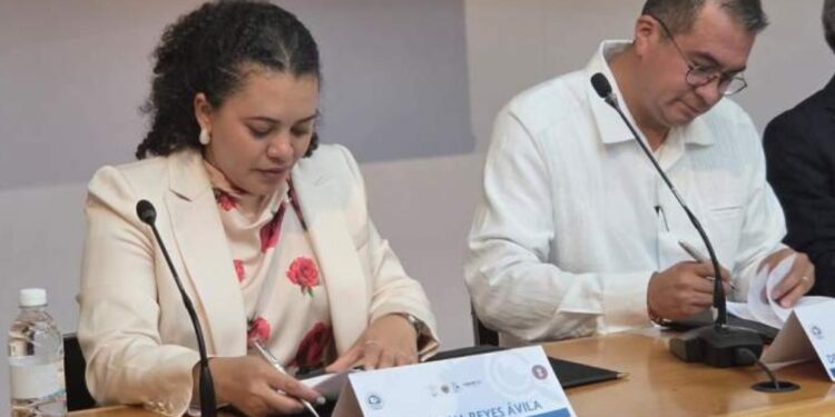 Consolida CIJUREP-UATx alianzas para intercambio académico