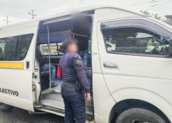 POLICÍA DE LA CAPITAL BRINDA SEGURIDAD A USUARIOS DE TRANSPORTE PÚBLICO EN OCOTLÁN