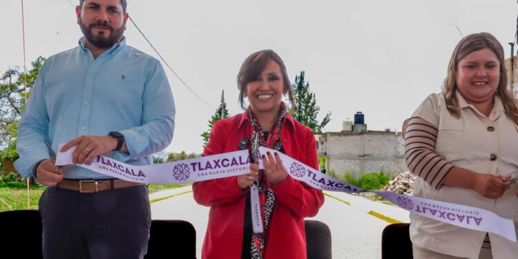 Refrenda gobernadora compromiso con el desarrollo de Xiloxoxtla y sus comunidades