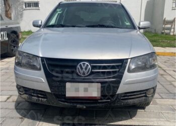 Recupera SSC vehículo con reporte de robo y asegura a un masculino en Acuamanala