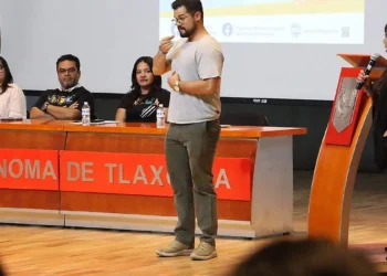 Jornada de Lengua de Señas Mexicana en la UATx