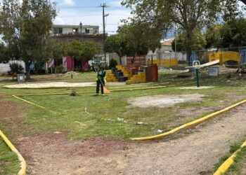 Realizan jornada de limpieza en el parque de “La montaña” en Huamantla. 