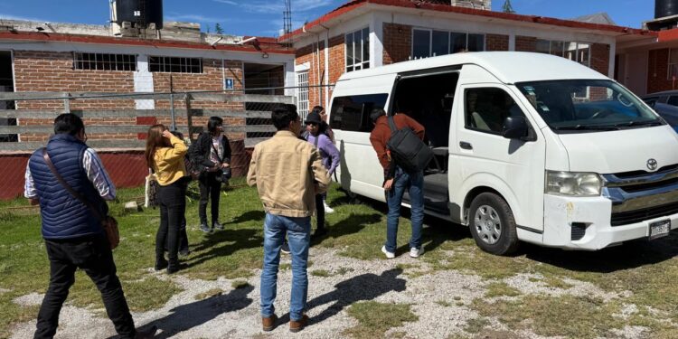 Medios estatales y nacionales visitan el santuario de las luciérnagas para promover turismo sostenible en Tlaxcala