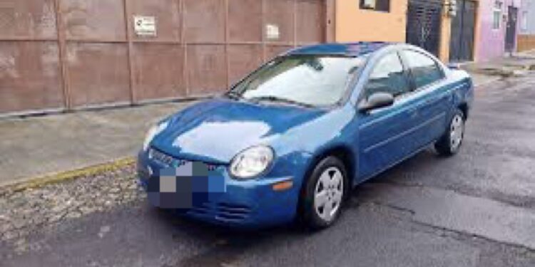 Roban carro en el barrio de San Sebastián.